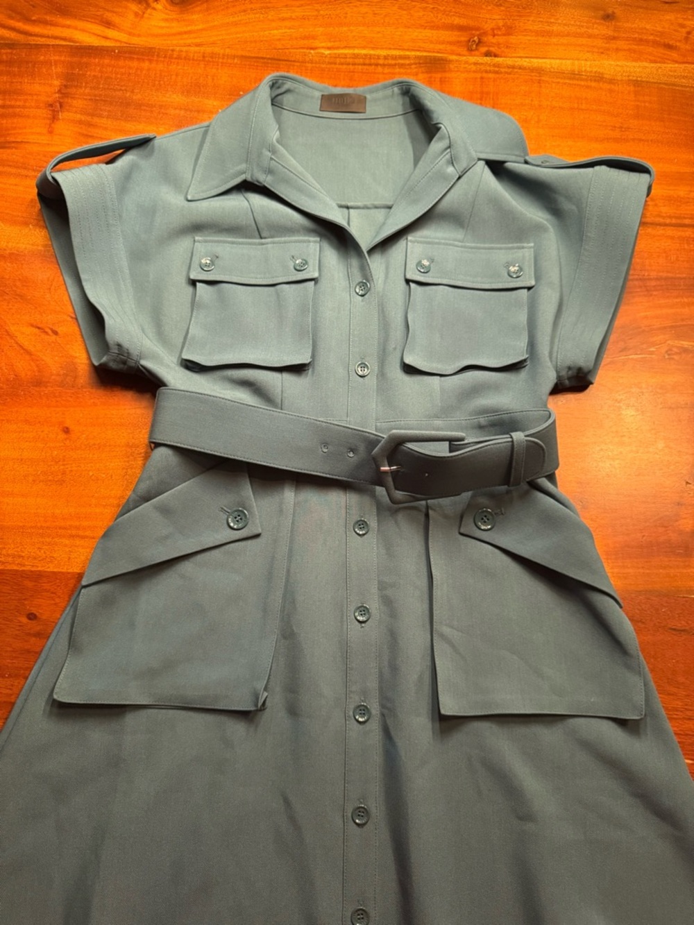 Leo Lin Audrey Short-Sleeve Pocket Midi Shirtdress | US 6 - Picture 7 of 9
